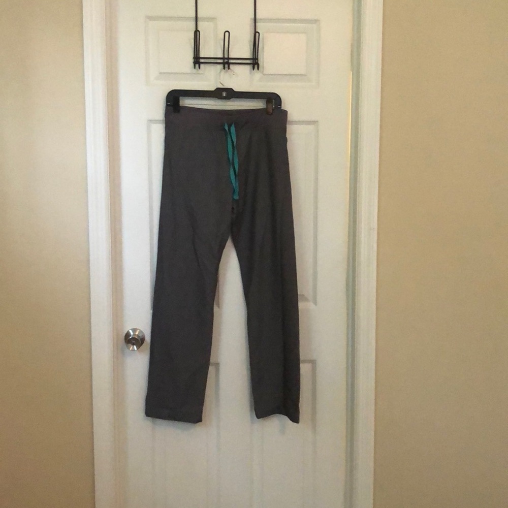 FIGS Scrub Pants